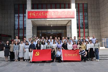 说明: //zzb.fanhaovip.net/__local/2/B1/50/0C0CABEA2A41D3729482AFF62B9_DD31E0EC_72A1E.jpeg